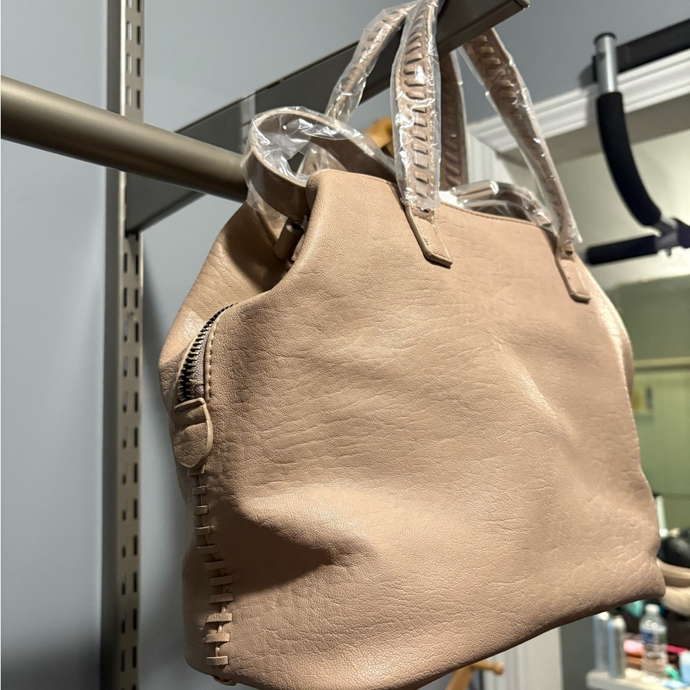 Antik Kraft Beige Crossbody Bag